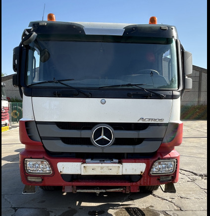 Tracteur routier 6x4 Mercedes Actros 3346 S (2012 - 786.405 km) - Tracteur routier: photos 2 Tracteur routier 6x4 Mercedes Actros 3346 S (2012 - 786.405 km) - Tracteur routier: photos 2