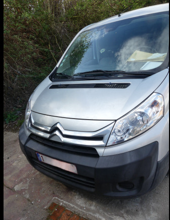 REF:1-LSS-867 - Camionnette Citroen Jumpy (2015-67.438 km) - Numéro de châssis : VF7XUAHZ8FZ056231 - Véhicule utilitaire: photos 2 REF:1-LSS-867 - Camionnette Citroen Jumpy (2015-67.438 km) - Numéro de châssis : VF7XUAHZ8FZ056231 - Véhicule utilitaire: photos 2