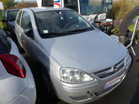 Voiture Opel Corsa - Voiture: photos 2 Voiture Opel Corsa - Voiture: photos 2