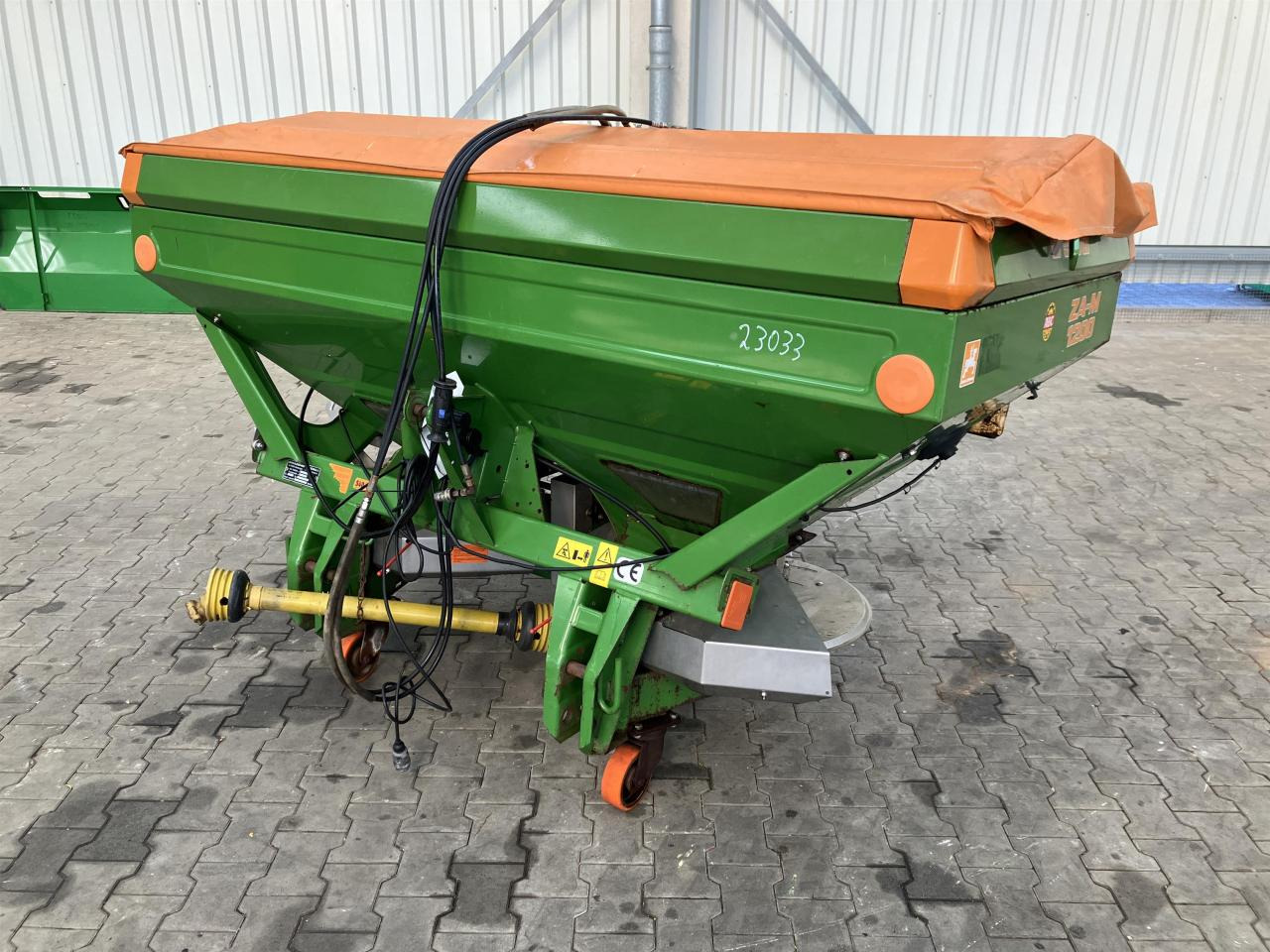 Amazone ZA-M 1200 - Distributeur d'engrais: photos 1 Amazone ZA-M 1200 - Distributeur d'engrais: photos 1