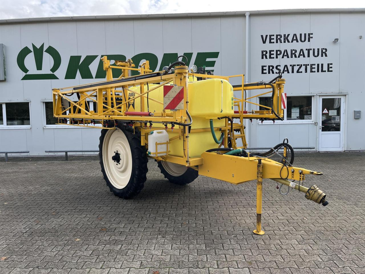 Dubex TYNDOR 2300 ltr. - Pulvérisateur traîné: photos 1 Dubex TYNDOR 2300 ltr. - Pulvérisateur traîné: photos 1