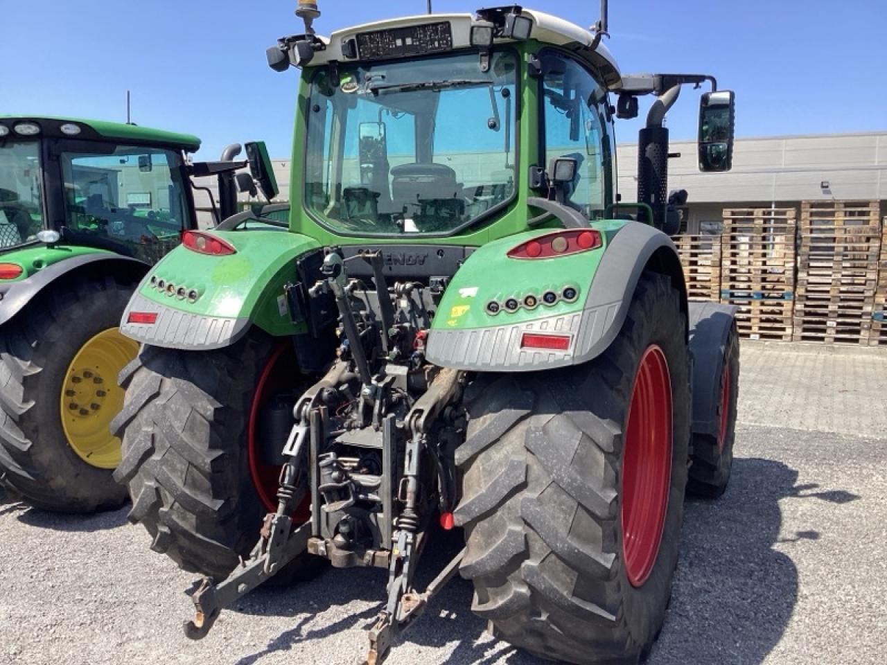 Fendt 720 Vario Profi Plus - Tracteur agricole: photos 3 Fendt 720 Vario Profi Plus - Tracteur agricole: photos 3