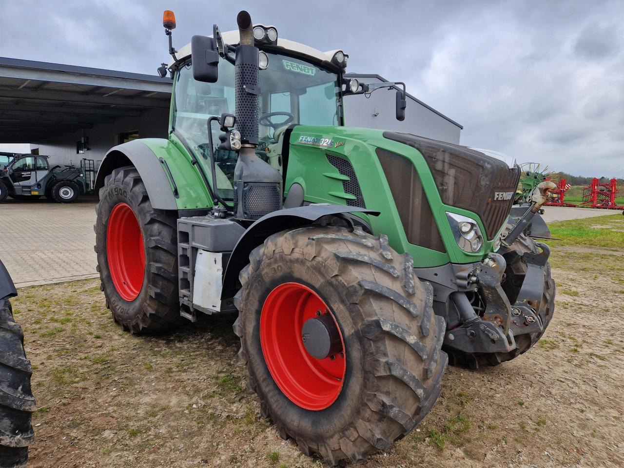 Fendt 828 Vario SCR - Tracteur agricole: photos 2 Fendt 828 Vario SCR - Tracteur agricole: photos 2