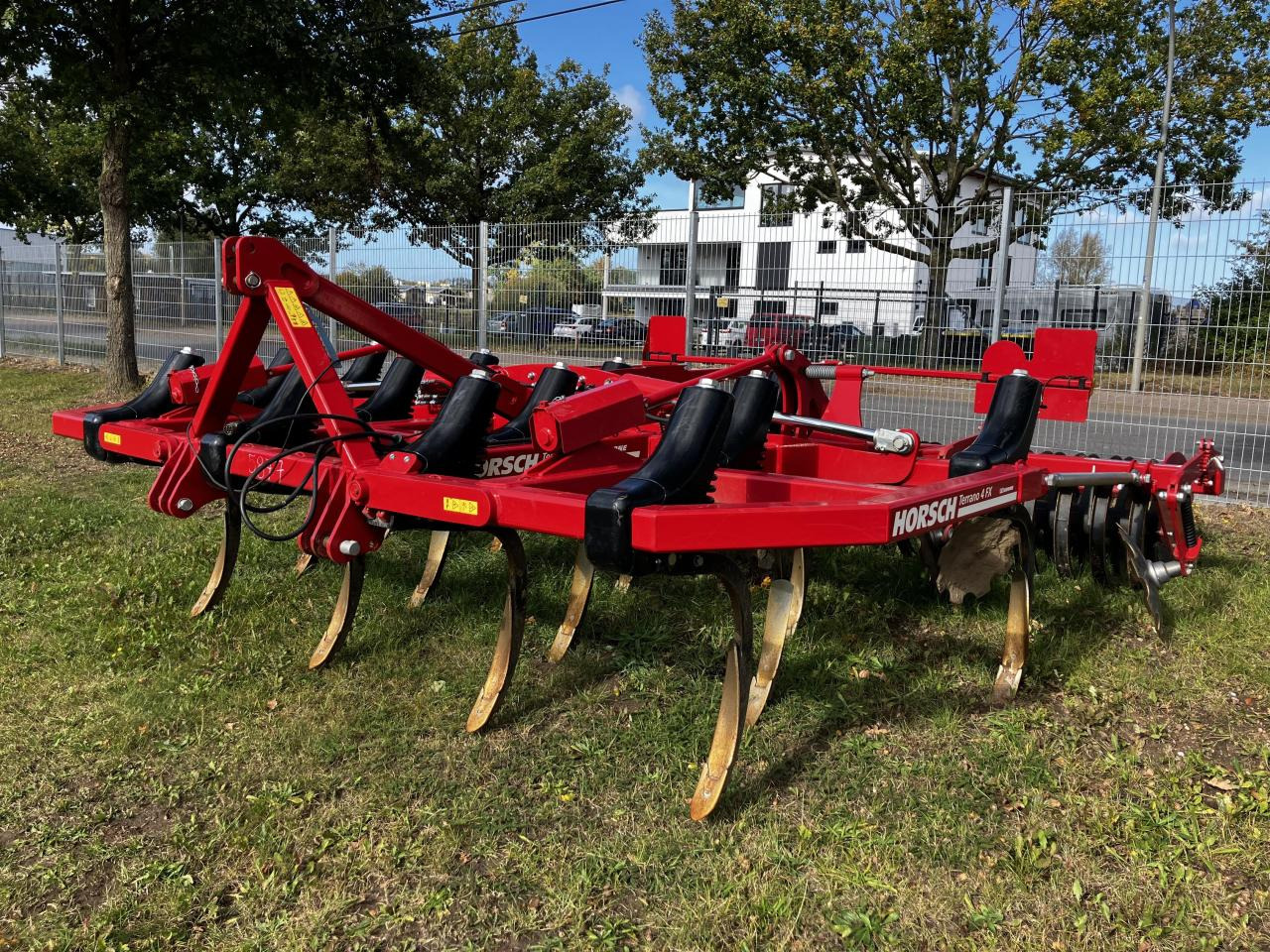 Horsch Terrano 4 FX - Bineuse: photos 1 Horsch Terrano 4 FX - Bineuse: photos 1