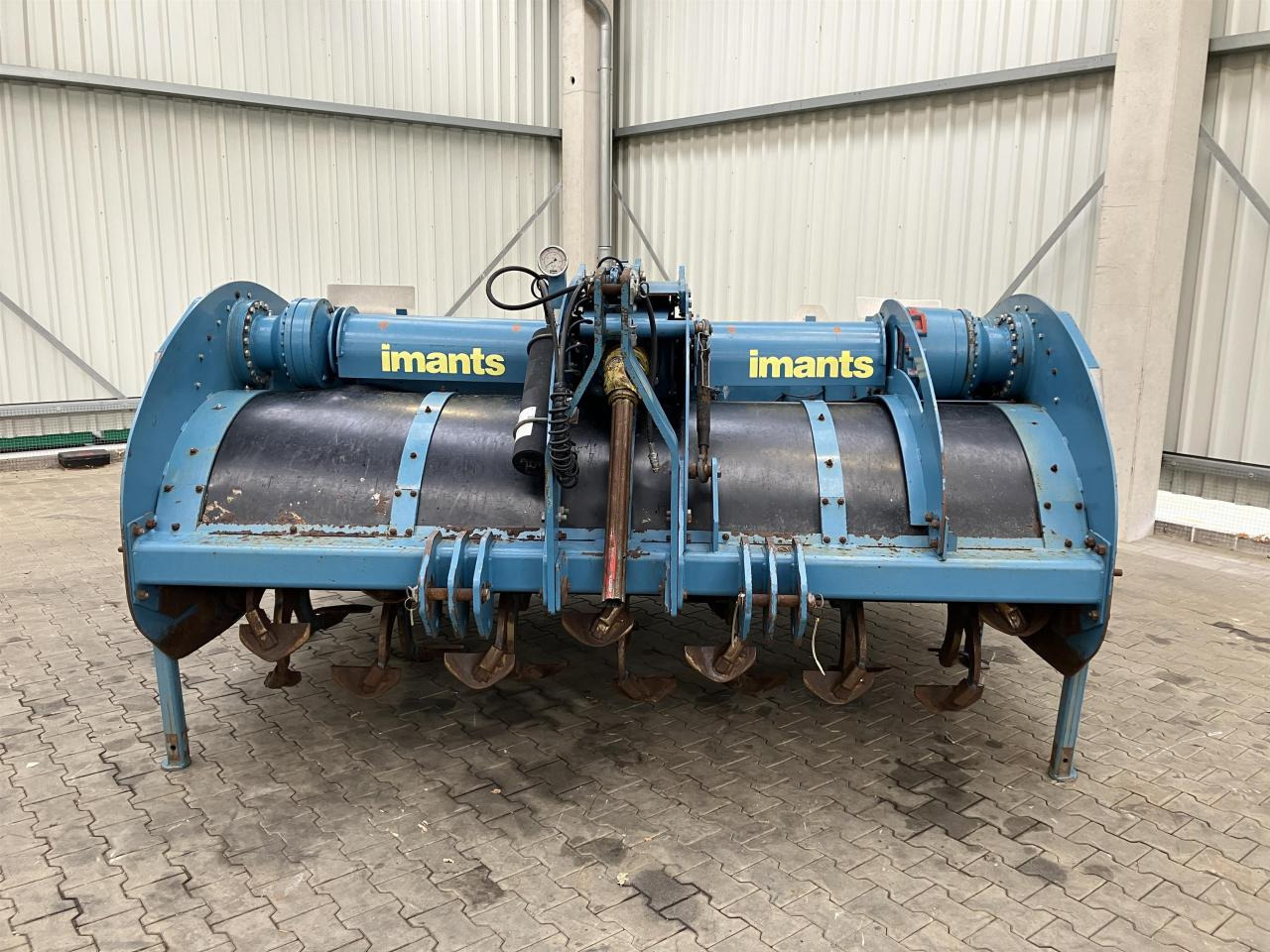 Imants 57 SX 300 PLH - Outils du sol: photos 2 Imants 57 SX 300 PLH - Outils du sol: photos 2