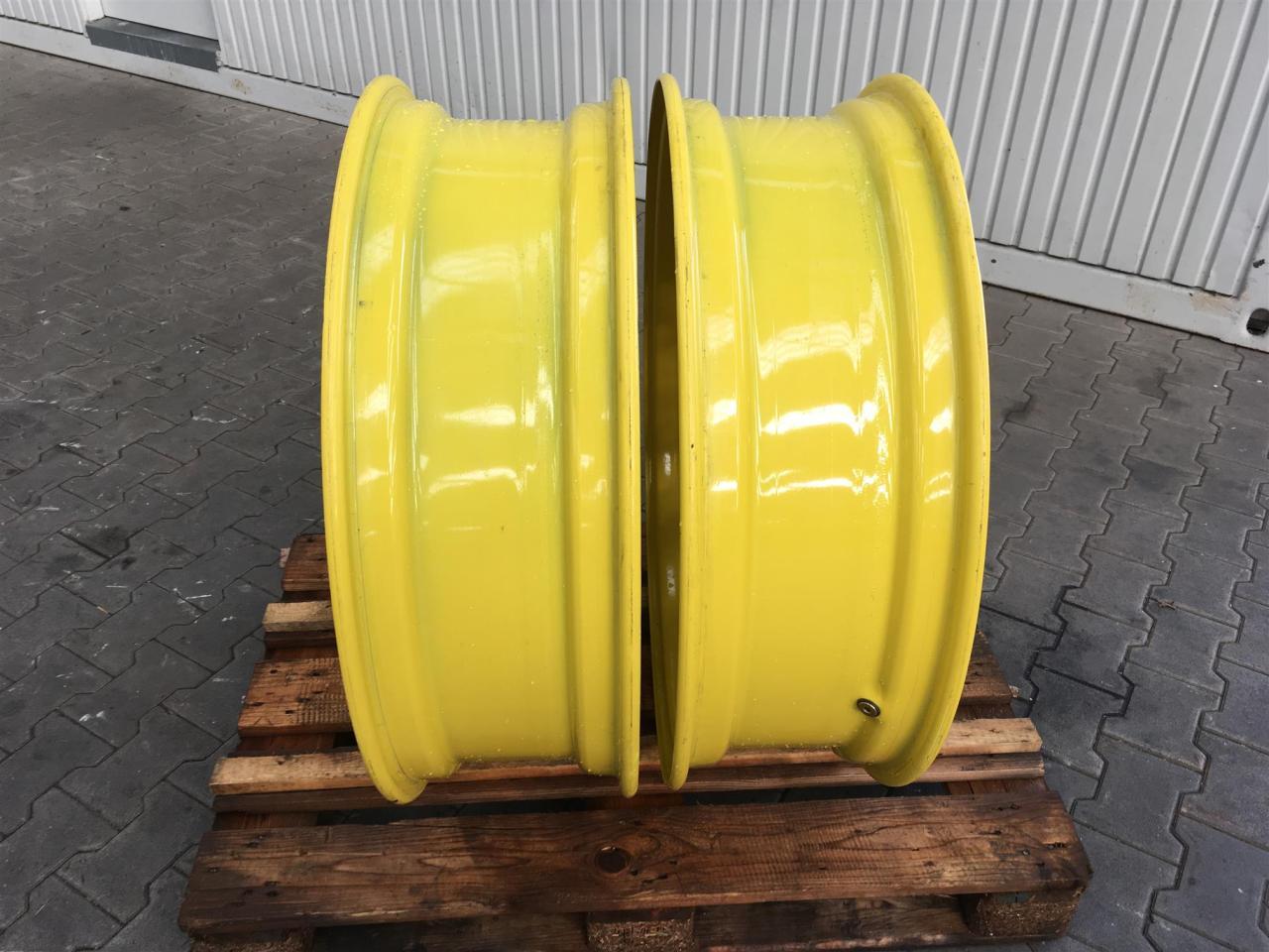 John Deere 10x34 - Jante pour Machine agricole: photos 2 John Deere 10x34 - Jante pour Machine agricole: photos 2