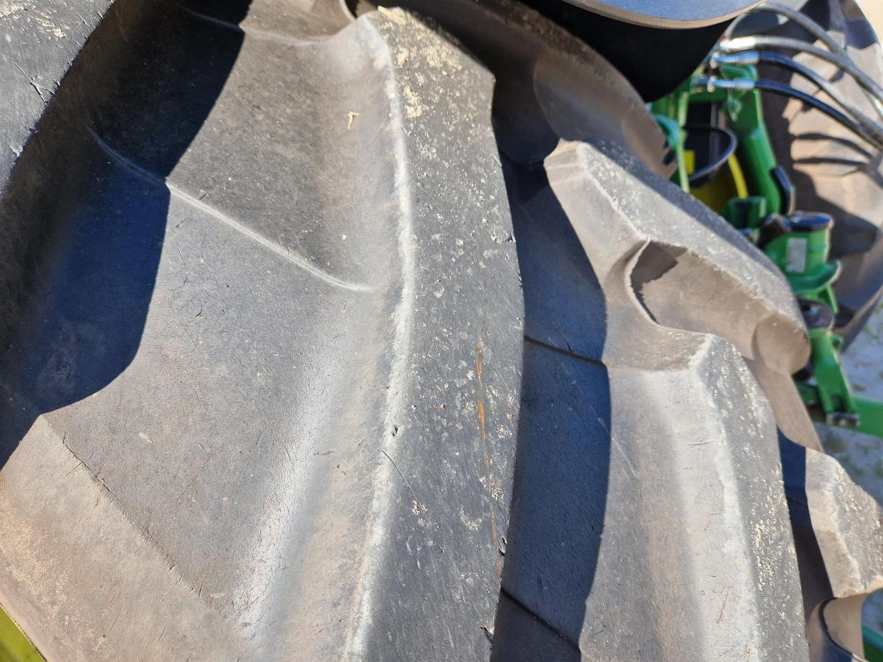 Tracteur agricole John Deere 6150R: photos 8 Tracteur agricole John Deere 6150R: photos 8