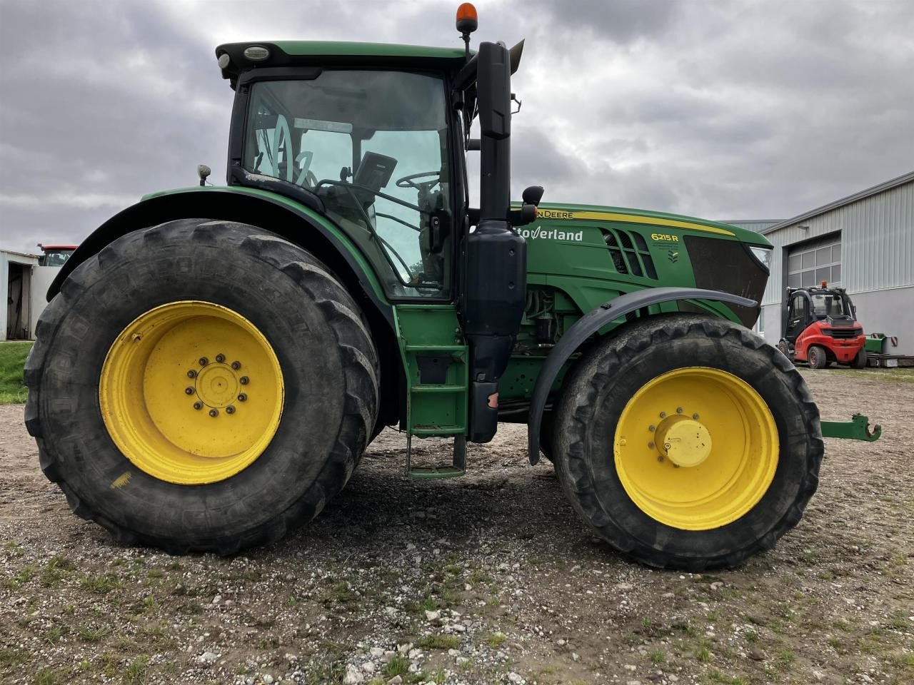 John Deere 6215R - Tracteur agricole: photos 2 John Deere 6215R - Tracteur agricole: photos 2