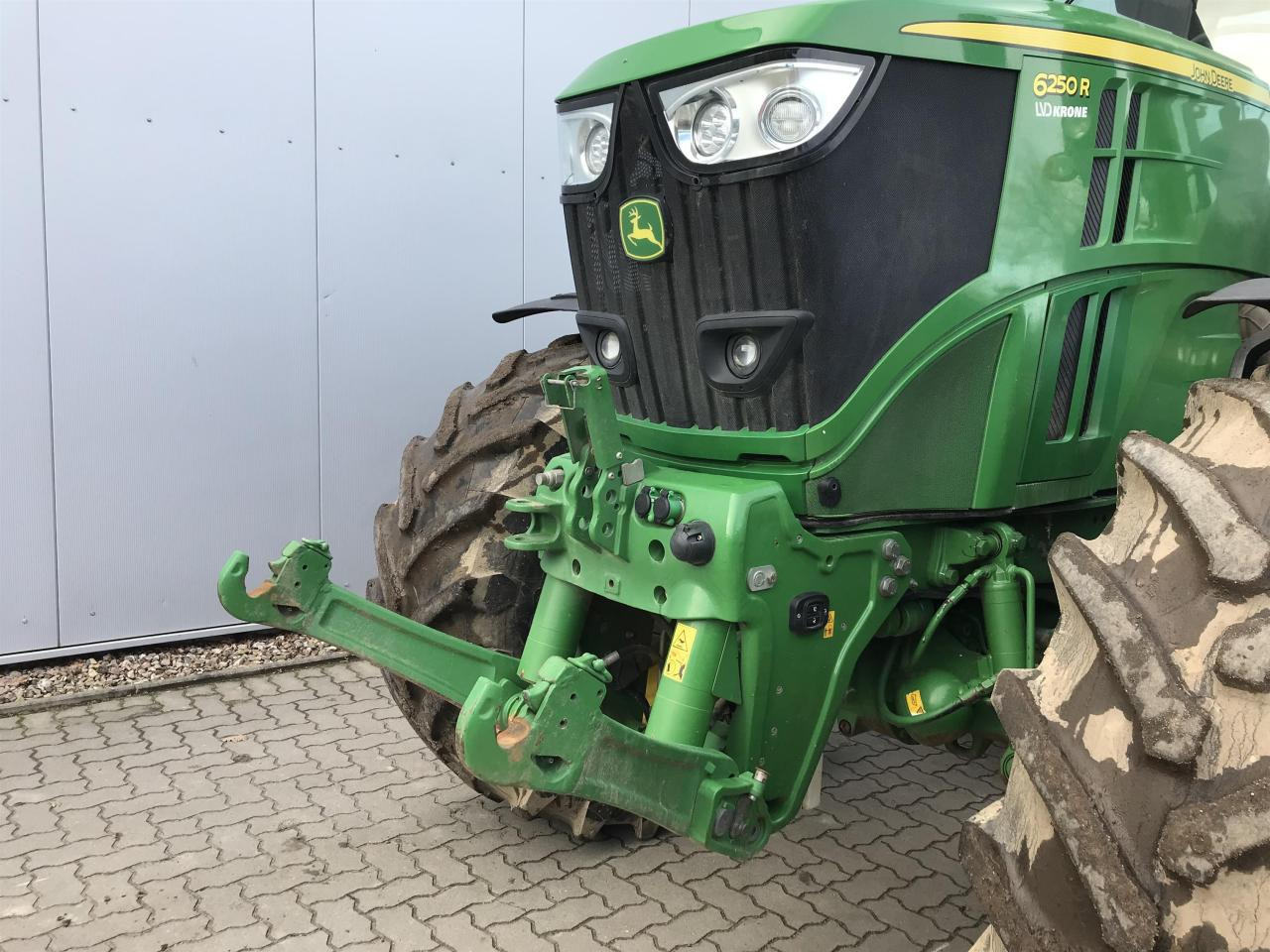 John Deere 6250R - Tracteur agricole: photos 4 John Deere 6250R - Tracteur agricole: photos 4