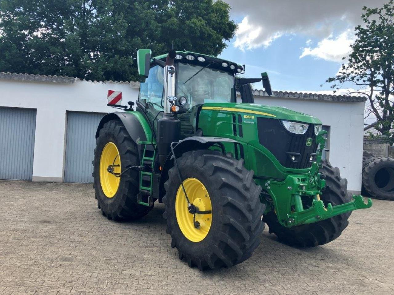 John Deere 6250R - Tracteur agricole: photos 2 John Deere 6250R - Tracteur agricole: photos 2