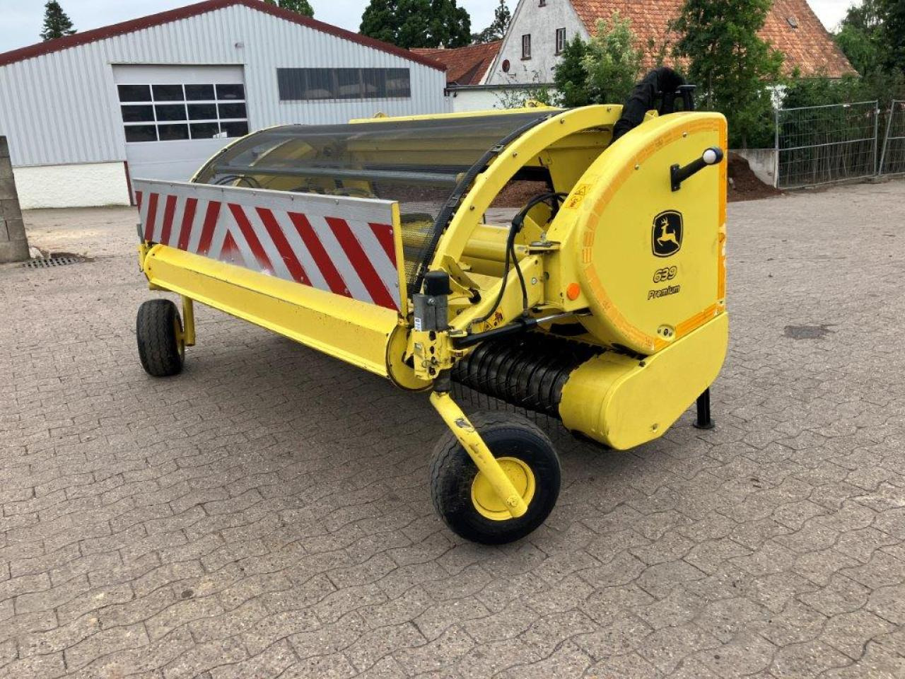 John Deere 639 - Accessoire aux ensileuses: photos 1 John Deere 639 - Accessoire aux ensileuses: photos 1