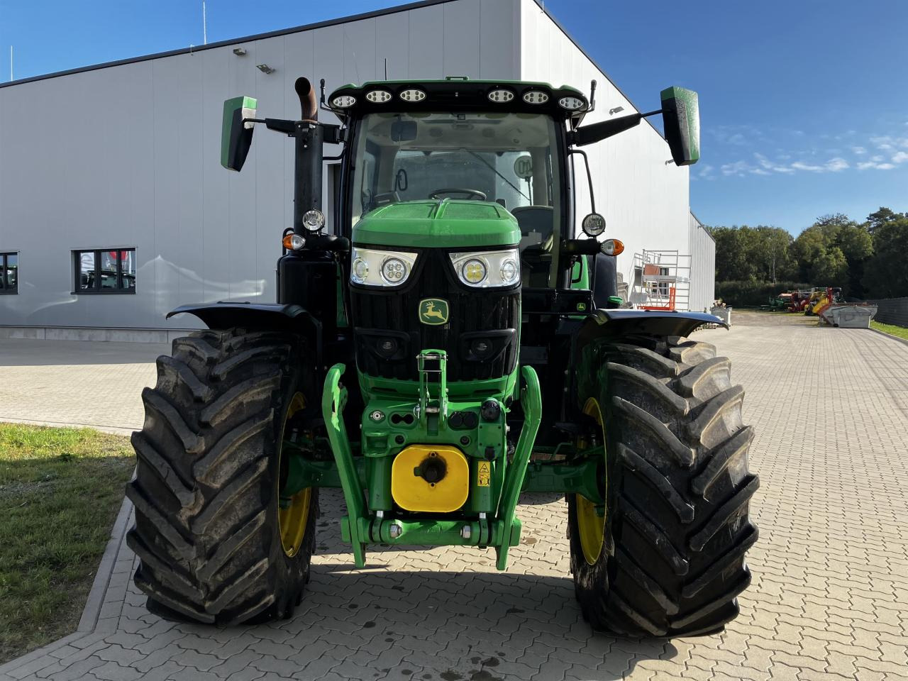 John Deere 6R 185 - Tracteur agricole: photos 3 John Deere 6R 185 - Tracteur agricole: photos 3