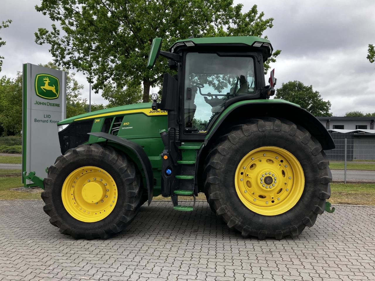 John Deere 7R 310 - Tracteur agricole: photos 1 John Deere 7R 310 - Tracteur agricole: photos 1