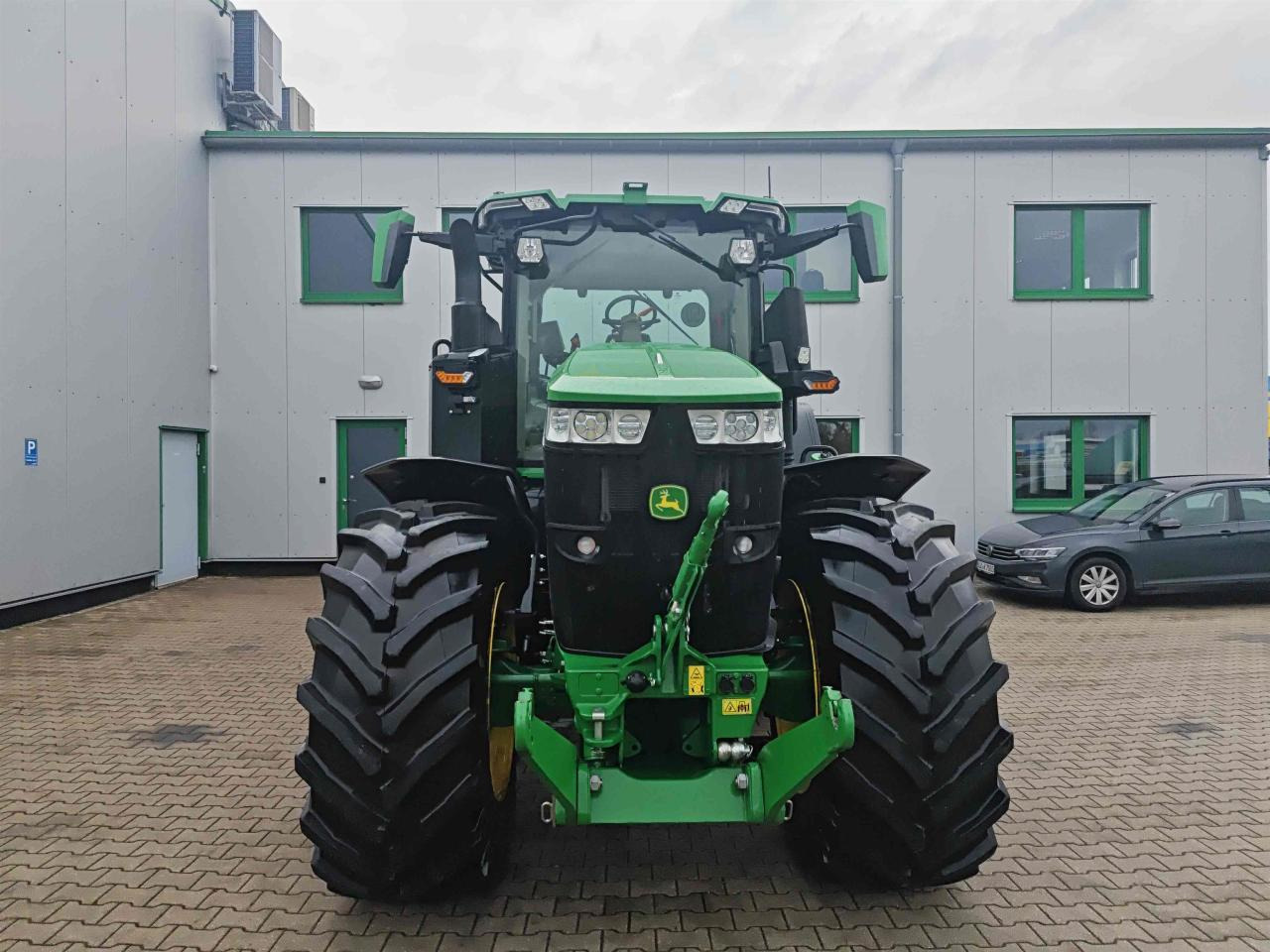 John Deere 7R 330 - Tracteur agricole: photos 3 John Deere 7R 330 - Tracteur agricole: photos 3