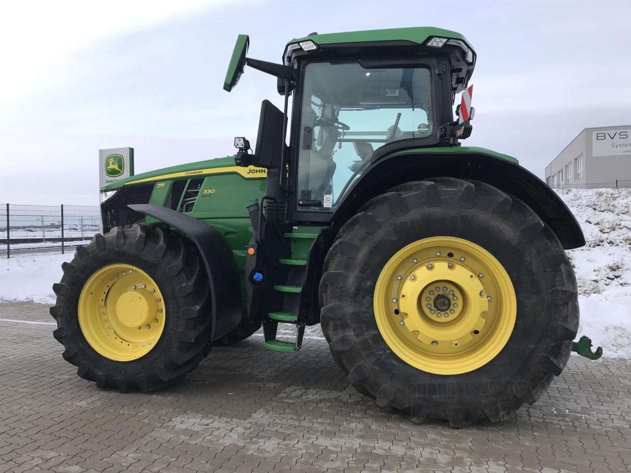 John Deere 7R 330 - Tracteur agricole: photos 1 John Deere 7R 330 - Tracteur agricole: photos 1