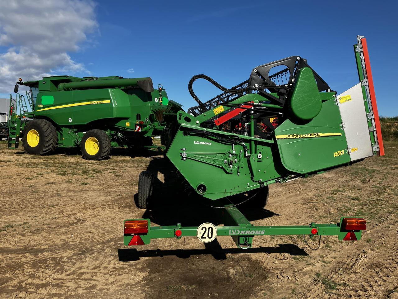 John Deere T660i - Moissonneuse-batteuse: photos 5 John Deere T660i - Moissonneuse-batteuse: photos 5