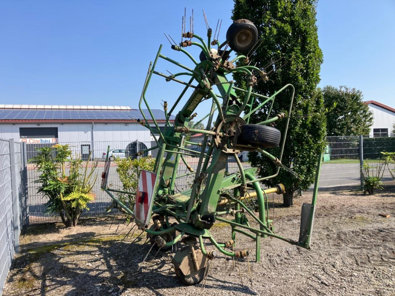 Krone KW7.70/6x7 - Faneuse: photos 4 Krone KW7.70/6x7 - Faneuse: photos 4