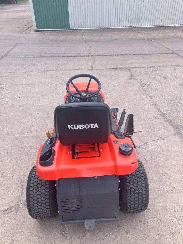 Kubota GR1600-ID-II - Motofaucheuse: photos 5 Kubota GR1600-ID-II - Motofaucheuse: photos 5