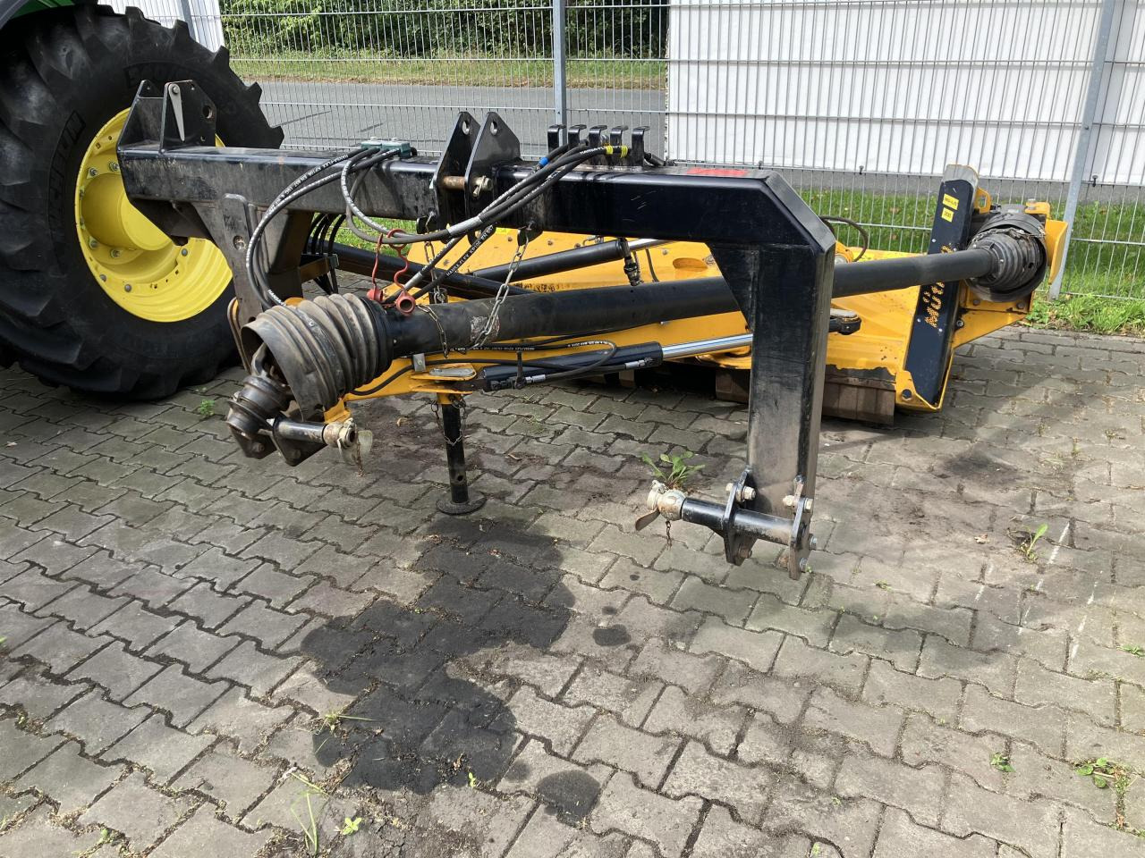 Müthing MU-L/S 200-31 - Broyeur à axe horizontal: photos 3 Müthing MU-L/S 200-31 - Broyeur à axe horizontal: photos 3