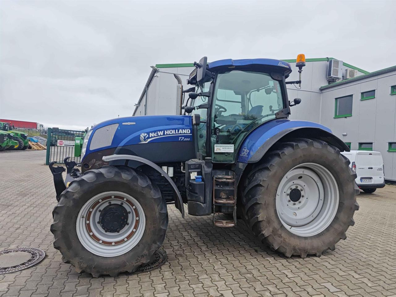 Tracteur agricole New Holland T7.200: photos 7