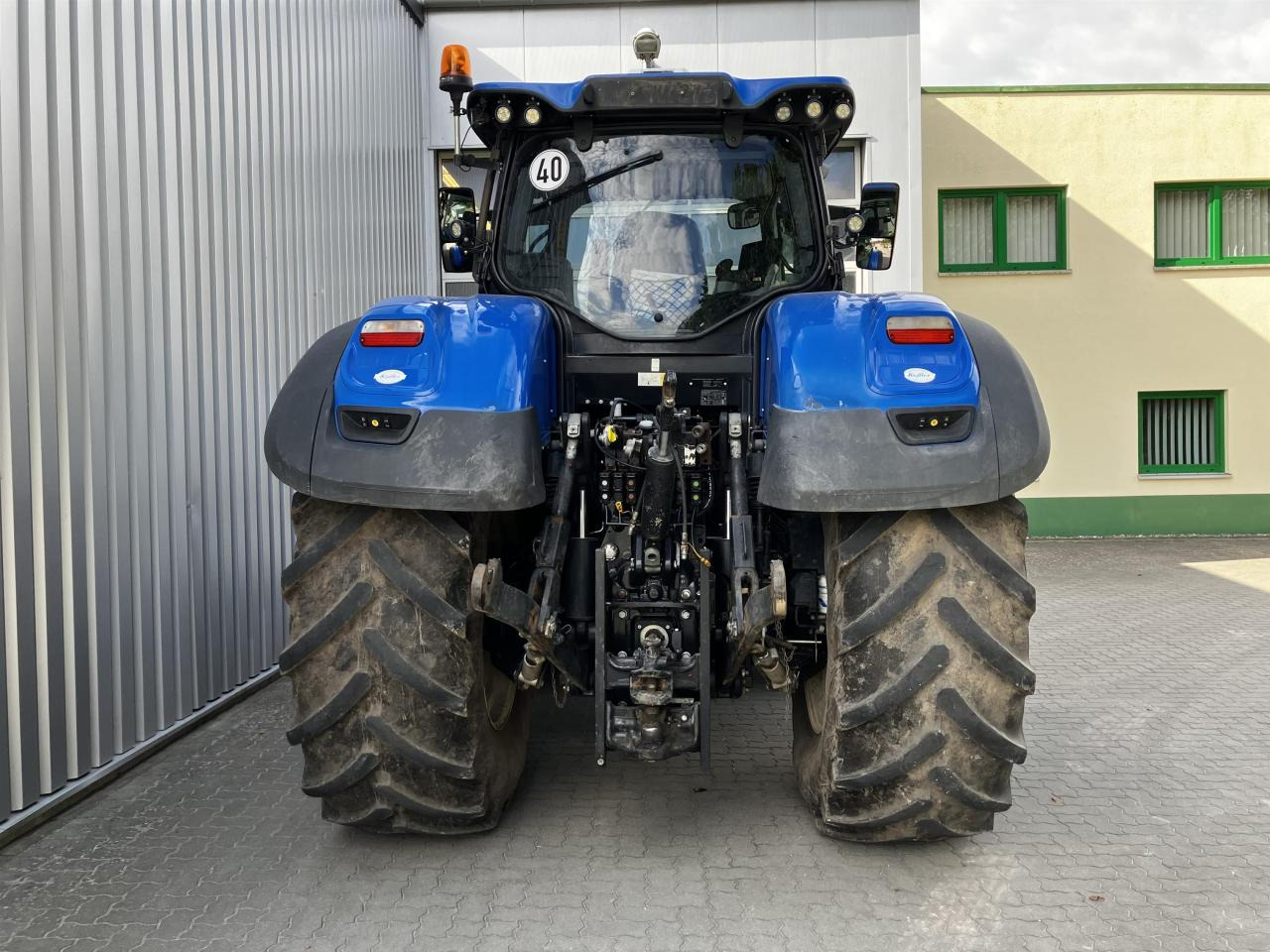 New Holland T7.275 - Tracteur agricole: photos 5 New Holland T7.275 - Tracteur agricole: photos 5