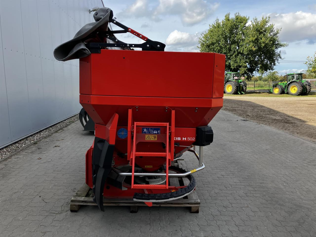Rauch Axis H 50.2 EMC + W - Distributeur d'engrais: photos 4 Rauch Axis H 50.2 EMC + W - Distributeur d'engrais: photos 4