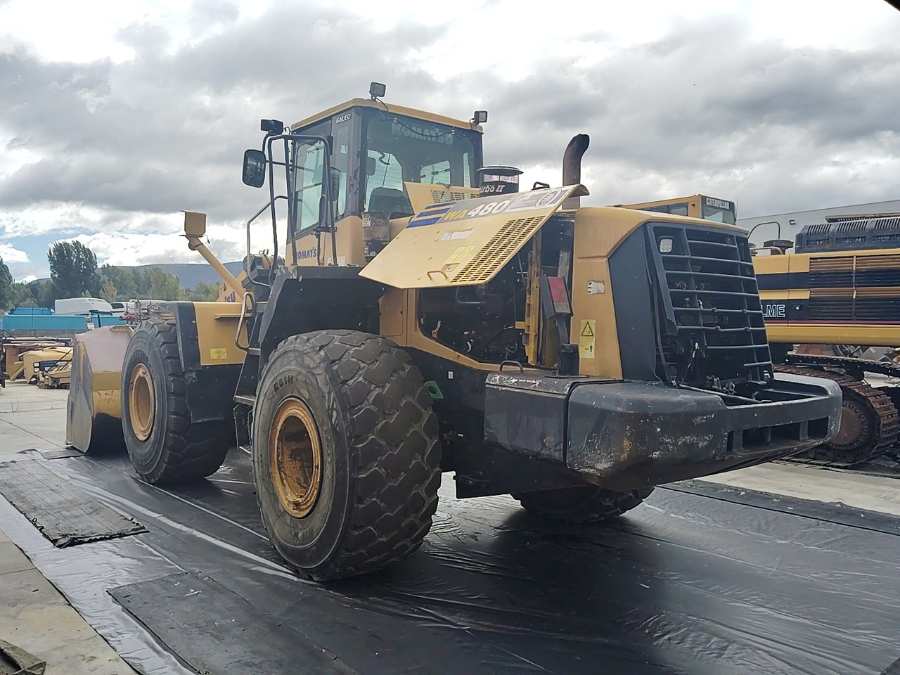 KOMATSU WA480-5H - Chargeuse sur pneus: photos 3 KOMATSU WA480-5H - Chargeuse sur pneus: photos 3
