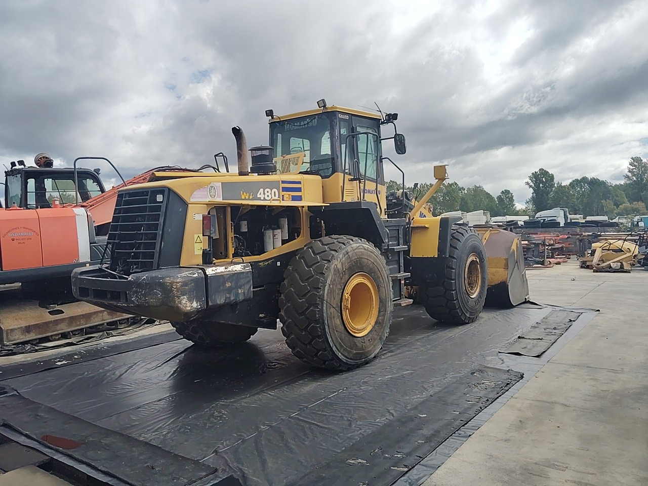 KOMATSU WA480-5H - Chargeuse sur pneus: photos 4 KOMATSU WA480-5H - Chargeuse sur pneus: photos 4