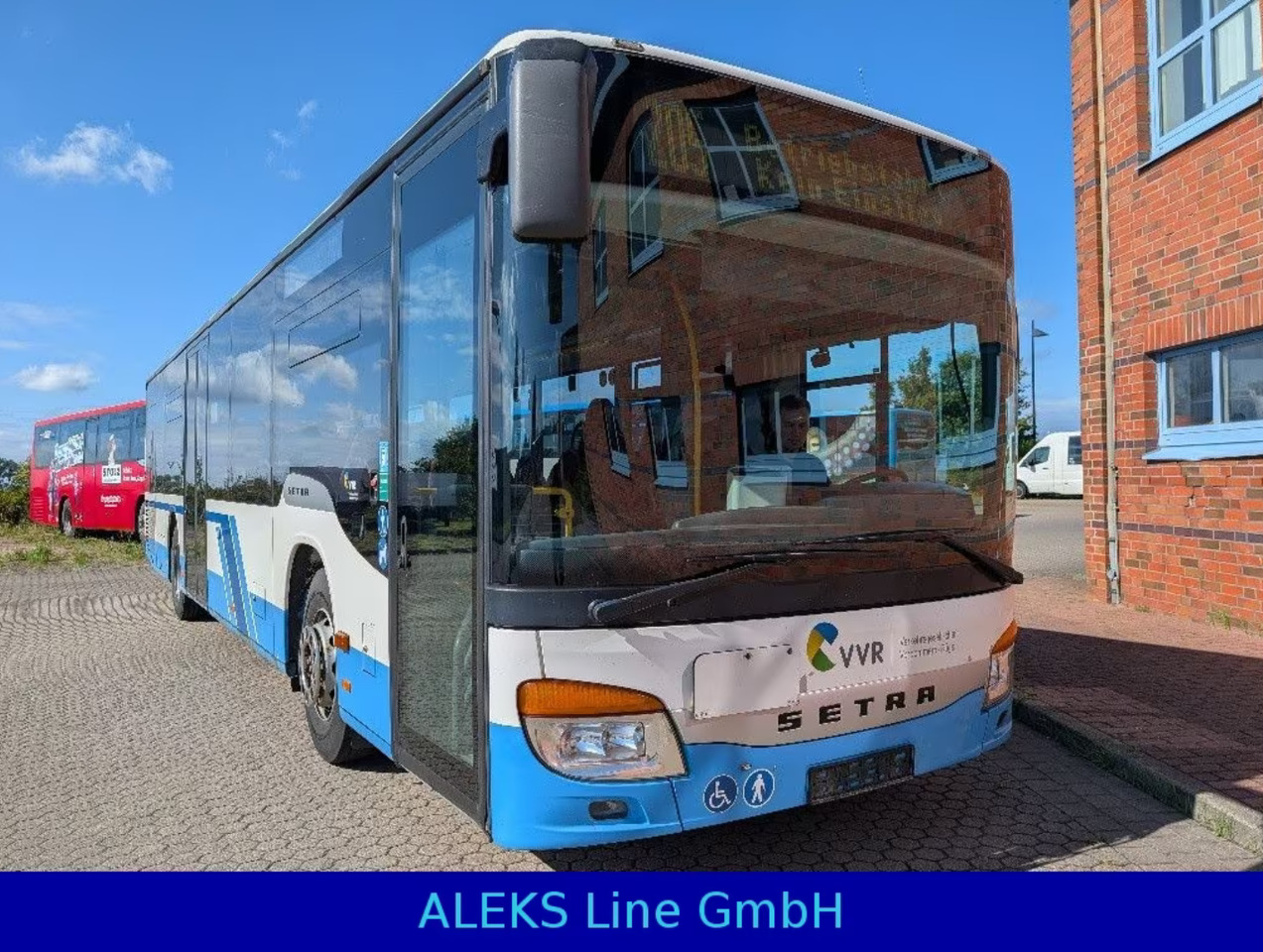 SETRA S 415 NF (Niederflur-Linienbus, Klasse II) - Bus urbain: photos 1 SETRA S 415 NF (Niederflur-Linienbus, Klasse II) - Bus urbain: photos 1