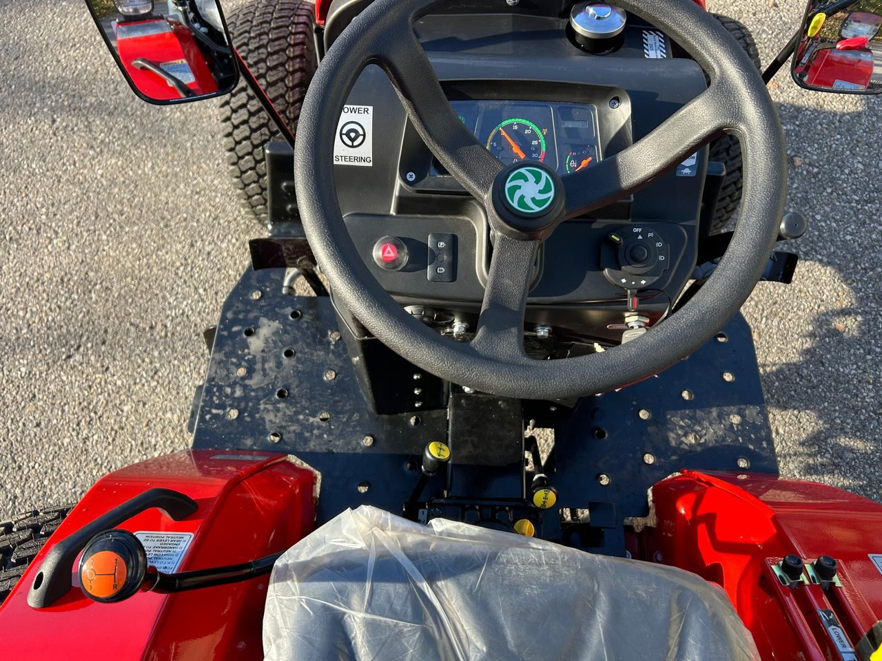 VST Fieldtrac 927 - Micro tracteur: photos 2 VST Fieldtrac 927 - Micro tracteur: photos 2