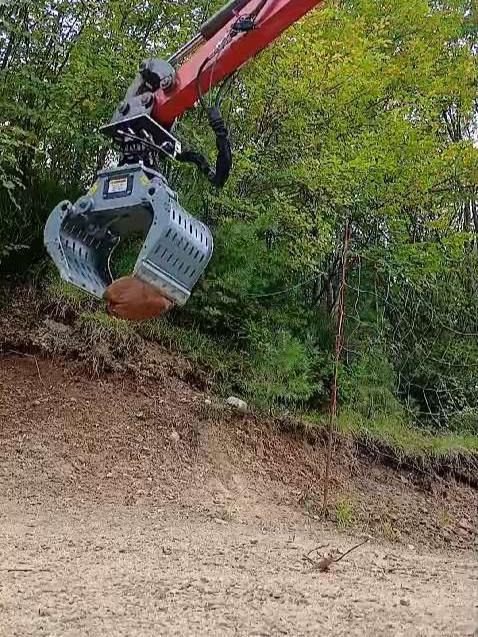 CM Crusher G 90 Sorting Grapple - Pinces pour Pelle: photos 2 CM Crusher G 90 Sorting Grapple - Pinces pour Pelle: photos 2