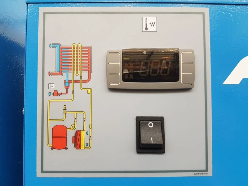 Alup Sonetto 9+ 270 Elektrische Schroefcompressor met ketel en droger 7.5 kW 980 L / min 10 Bar - Compresseur d'air: photos 5 Alup Sonetto 9+ 270 Elektrische Schroefcompressor met ketel en droger 7.5 kW 980 L / min 10 Bar - Compresseur d'air: photos 5