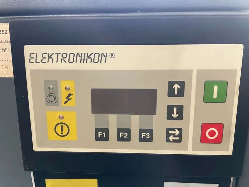 Atlas-Copco GA10 - 11 kW elektrische schroefcompressor - Compresseur d'air: photos 4 Atlas-Copco GA10 - 11 kW elektrische schroefcompressor - Compresseur d'air: photos 4