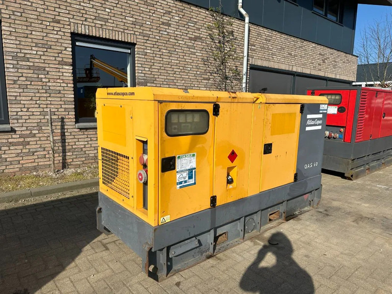 Groupe électrogène Atlas-Copco QAS 60 Perkins Leroy Somer 60 kVA Silent Rental generatorset: photos 6