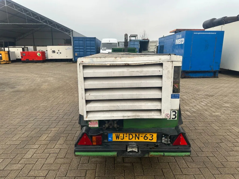 Atlas-Copco XAS 96 DD EU Deutz 5.3 m3 / min 35 kW 7 Bar mobiele Diesel Compressor aanhanger - Compresseur d'air: photos 5 Atlas-Copco XAS 96 DD EU Deutz 5.3 m3 / min 35 kW 7 Bar mobiele Diesel Compressor aanhanger - Compresseur d'air: photos 5