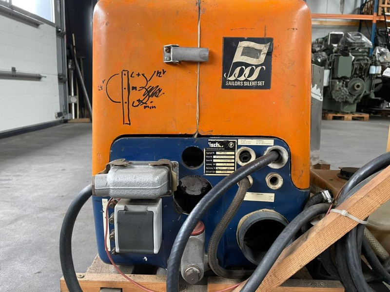 Groupe électrogène BMW Fischer Panda 3 kVA Sailors Silent Set Marine generatorset: photos 10