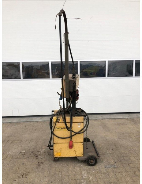 Compact 400 CO2 Mig-Mag 400 Ampere lasapparaat - Equipement de soudage: photos 1 Compact 400 CO2 Mig-Mag 400 Ampere lasapparaat - Equipement de soudage: photos 1