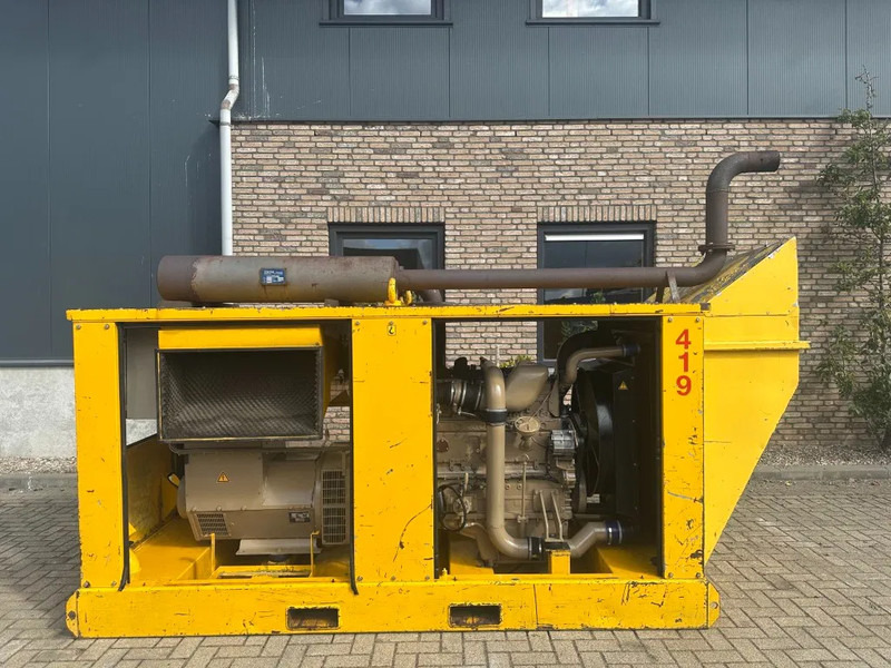 DAF DKX 1160 Stamford 250 kVA Silent Noodstroom generatorset - Groupe électrogène: photos 2 DAF DKX 1160 Stamford 250 kVA Silent Noodstroom generatorset - Groupe électrogène: photos 2