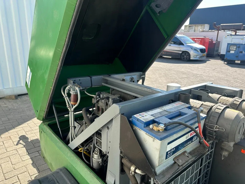 Deutz F2M 1011 Mobiele Diesel Compressor 2.5 m3 / min 22 kW 7 Bar Aanhanger - Compresseur d'air: photos 3 Deutz F2M 1011 Mobiele Diesel Compressor 2.5 m3 / min 22 kW 7 Bar Aanhanger - Compresseur d'air: photos 3