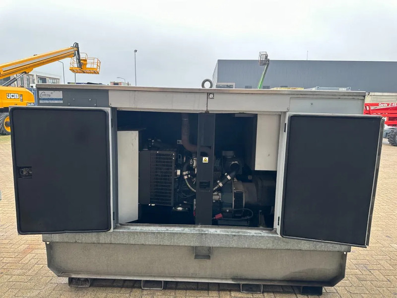 Groupe électrogène Europower EPUS44TDE Kubota Leroy Somer 44 kVA Supersilent Rentalg eneratorset 2018 !: photos 17