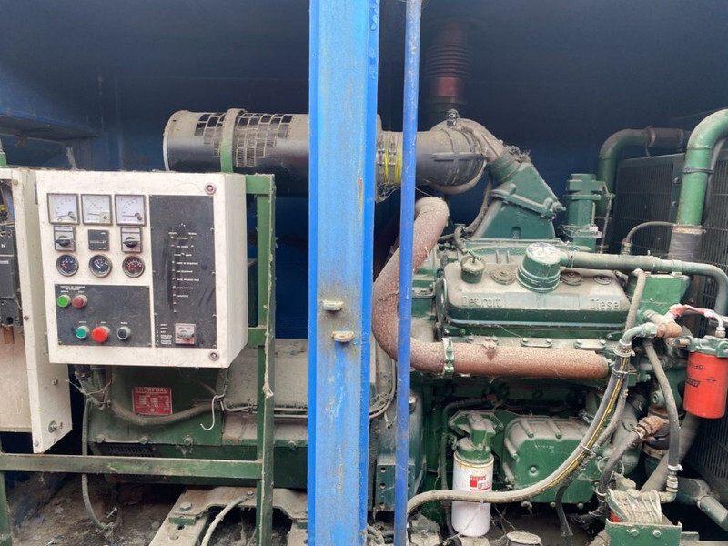 FG Wilson Stamford 210 kVA Silent generatorset - Groupe électrogène: photos 4 FG Wilson Stamford 210 kVA Silent generatorset - Groupe électrogène: photos 4