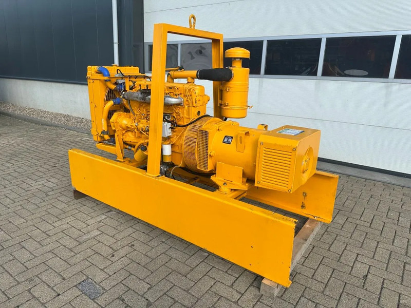 Ford Leroy Somer 80 kVA noodstroom generatorset ex Emergency 119 hours ! - Groupe électrogène: photos 2 Ford Leroy Somer 80 kVA noodstroom generatorset ex Emergency 119 hours ! - Groupe électrogène: photos 2