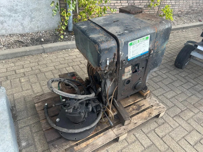 Hatz 2L30C Diesel motor 26 PK met hydrauliekpomp - Moteur pour Matériel de manutention: photos 5 Hatz 2L30C Diesel motor 26 PK met hydrauliekpomp - Moteur pour Matériel de manutention: photos 5