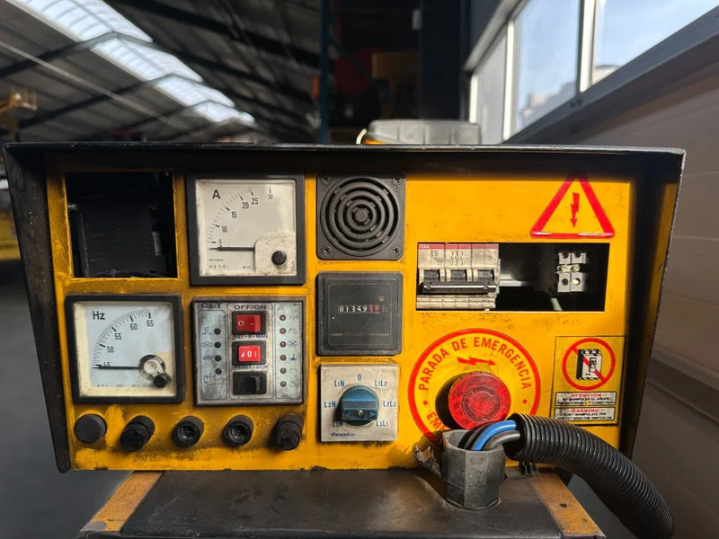 Hatz 2M41 15 kVA generatorset - Groupe électrogène: photos 5 Hatz 2M41 15 kVA generatorset - Groupe électrogène: photos 5