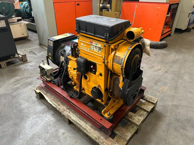 Hatz 2M41 Stamford 20 kVA generatorset - Groupe électrogène: photos 4 Hatz 2M41 Stamford 20 kVA generatorset - Groupe électrogène: photos 4
