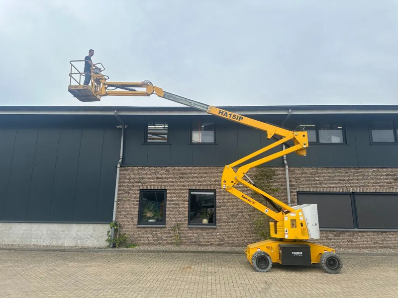 Haulotte HA15IP 15 meter werkhoogte Knikarm Elektra Hoogwerker as New ! Accu 2020 - Nacelle articulée: photos 2 Haulotte HA15IP 15 meter werkhoogte Knikarm Elektra Hoogwerker as New ! Accu 2020 - Nacelle articulée: photos 2
