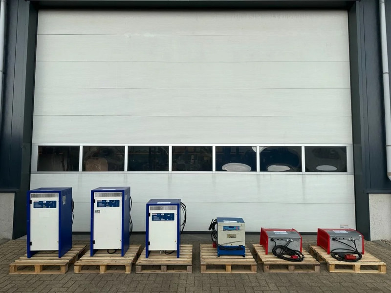 Chariot élévateur Hyster J1.8XN MWB 1.8 ton Triplex Freelift Sideshift Positioner Elektra Heftruck Accu 2023: photos 7 Chariot élévateur Hyster J1.8XN MWB 1.8 ton Triplex Freelift Sideshift Positioner Elektra Heftruck Accu 2023: photos 7