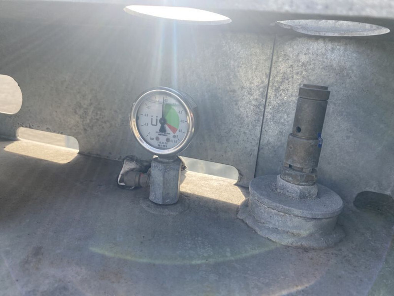 Cuve de stockage IBC Rietberg 1000 liter IBC Dieseltank Gegalvaniseerd: photos 13