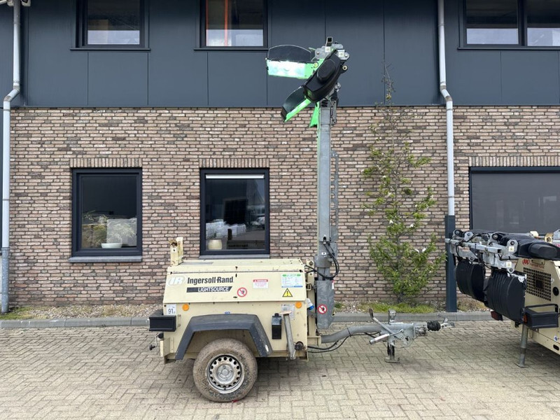 Ingersoll Rand LT6K Kubota 6 kVA Mobiele Lichtmast Aggregaat Light Tower - Mat d'éclairage: photos 5 Ingersoll Rand LT6K Kubota 6 kVA Mobiele Lichtmast Aggregaat Light Tower - Mat d'éclairage: photos 5