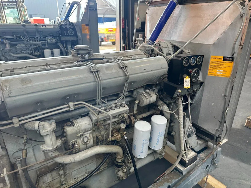 Groupe électrogène Iveco Fiat Aifo 821 SI 200 kVA noodstroom generatorset 389 hours !: photos 15